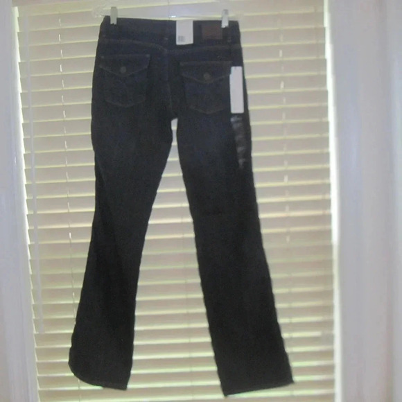NWT CALVIN KLEIN Lean Bootcut Slimfit Jeans 2x32 - Picture 4 of 5